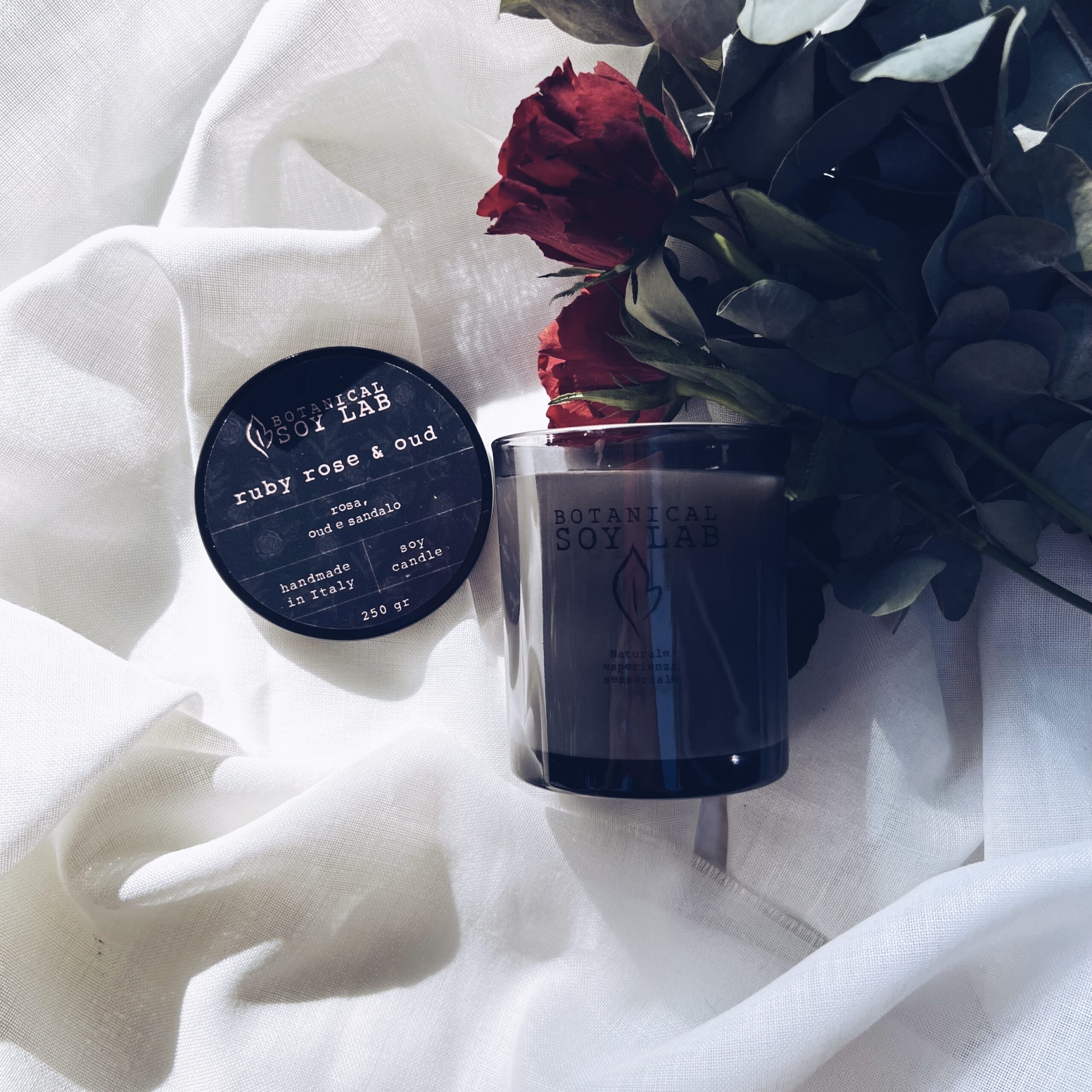 Vetro fumè• RUBY ROSE & OUD