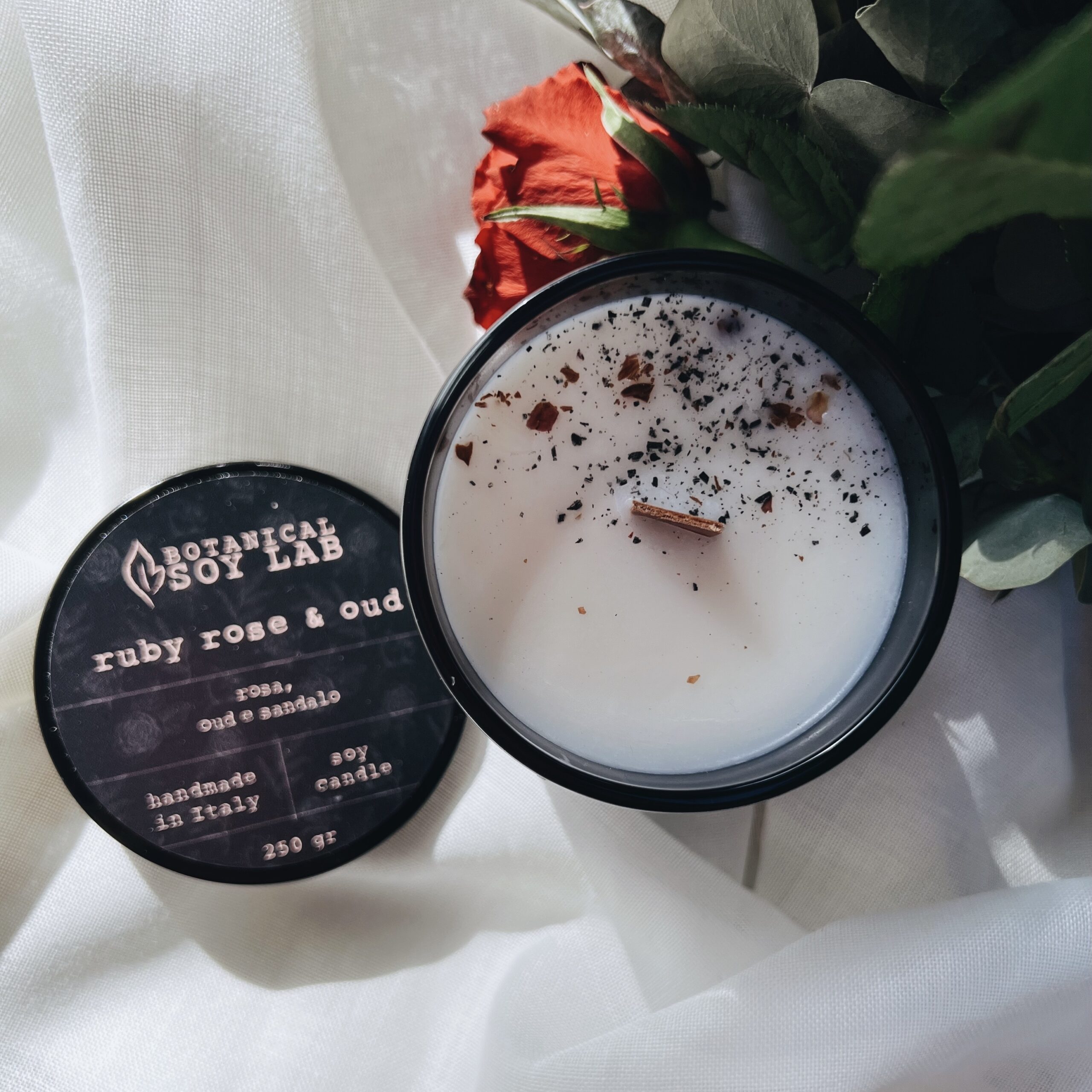 Vetro fumè• RUBY ROSE & OUD - immagine 2