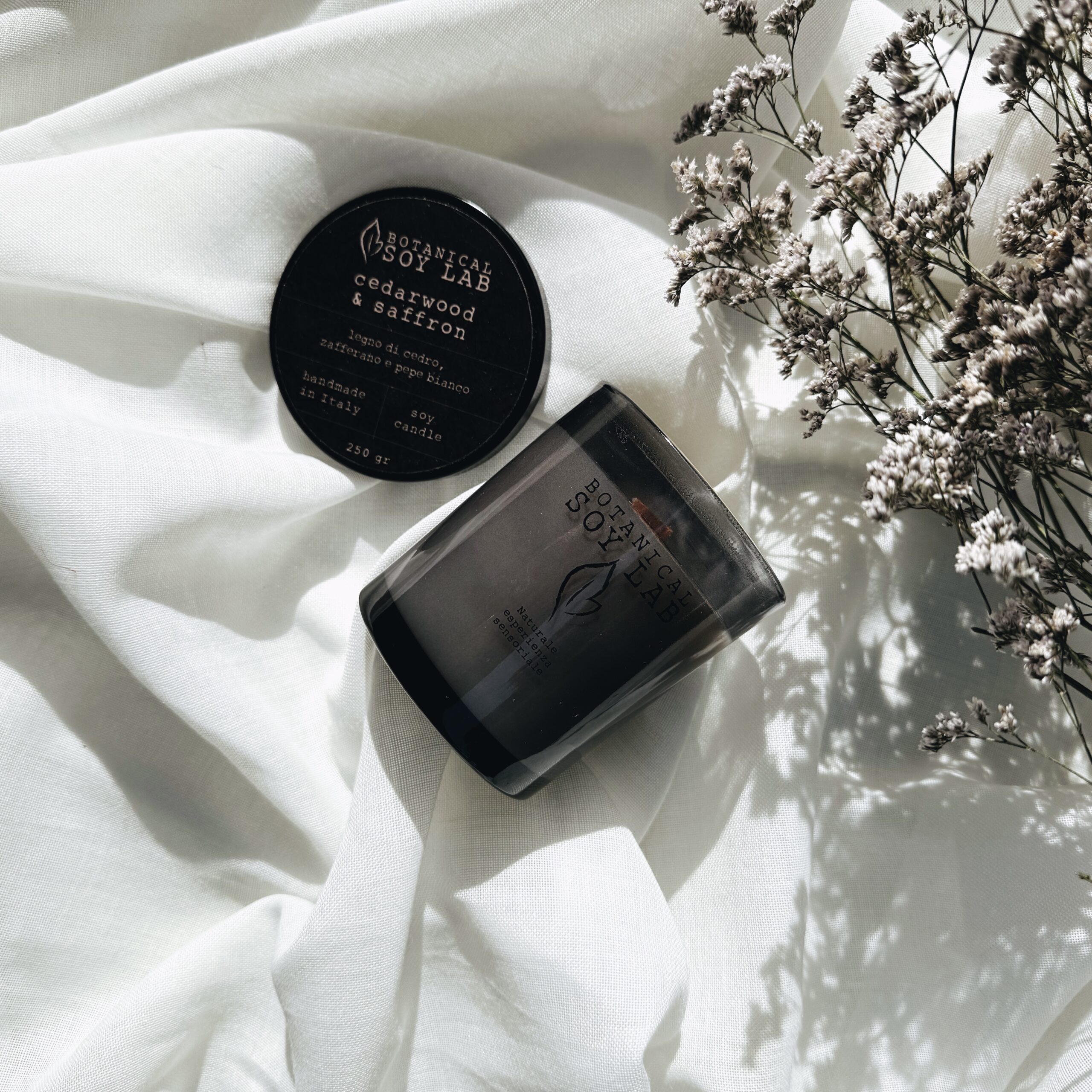 Vetro fumè • CEDARWOOD & SAFFRON - immagine 3