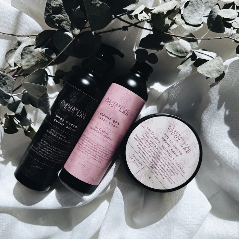 Shower gel + Body cream + Scrub • SWEET WINE
